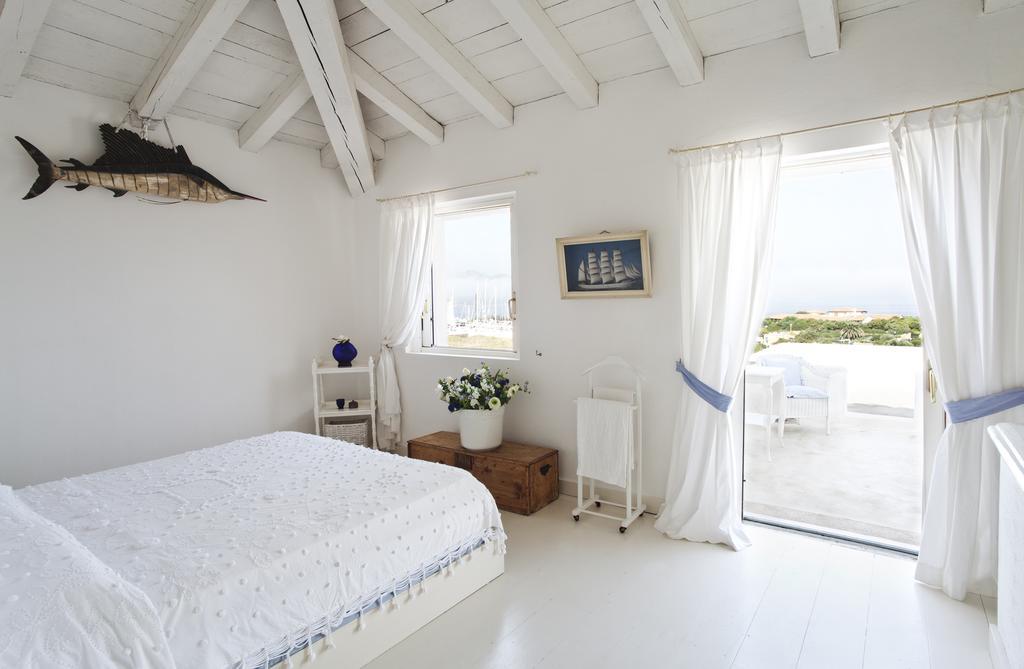Villa Dei Tramonti Porto Rotondo Kamer foto